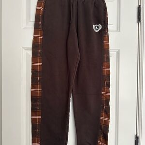 Jordan Brown sweat pants